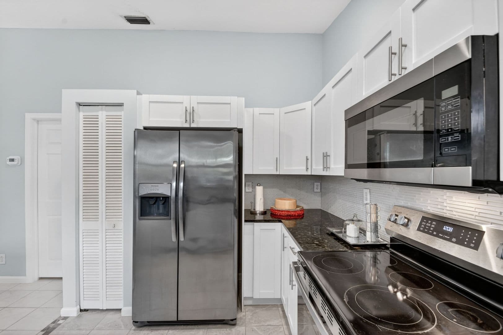 Greenacres House: 1080 Salmon Isle Greenacres