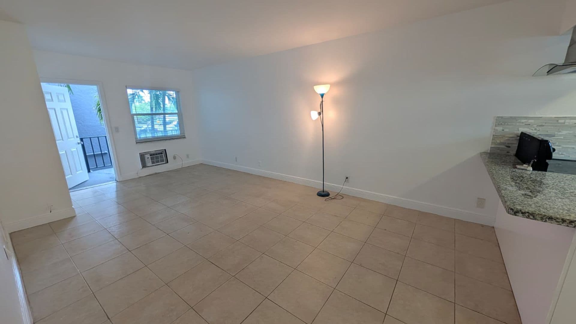 Fort Lauderdale House: 1100 NE 9th Ave Apt 206
