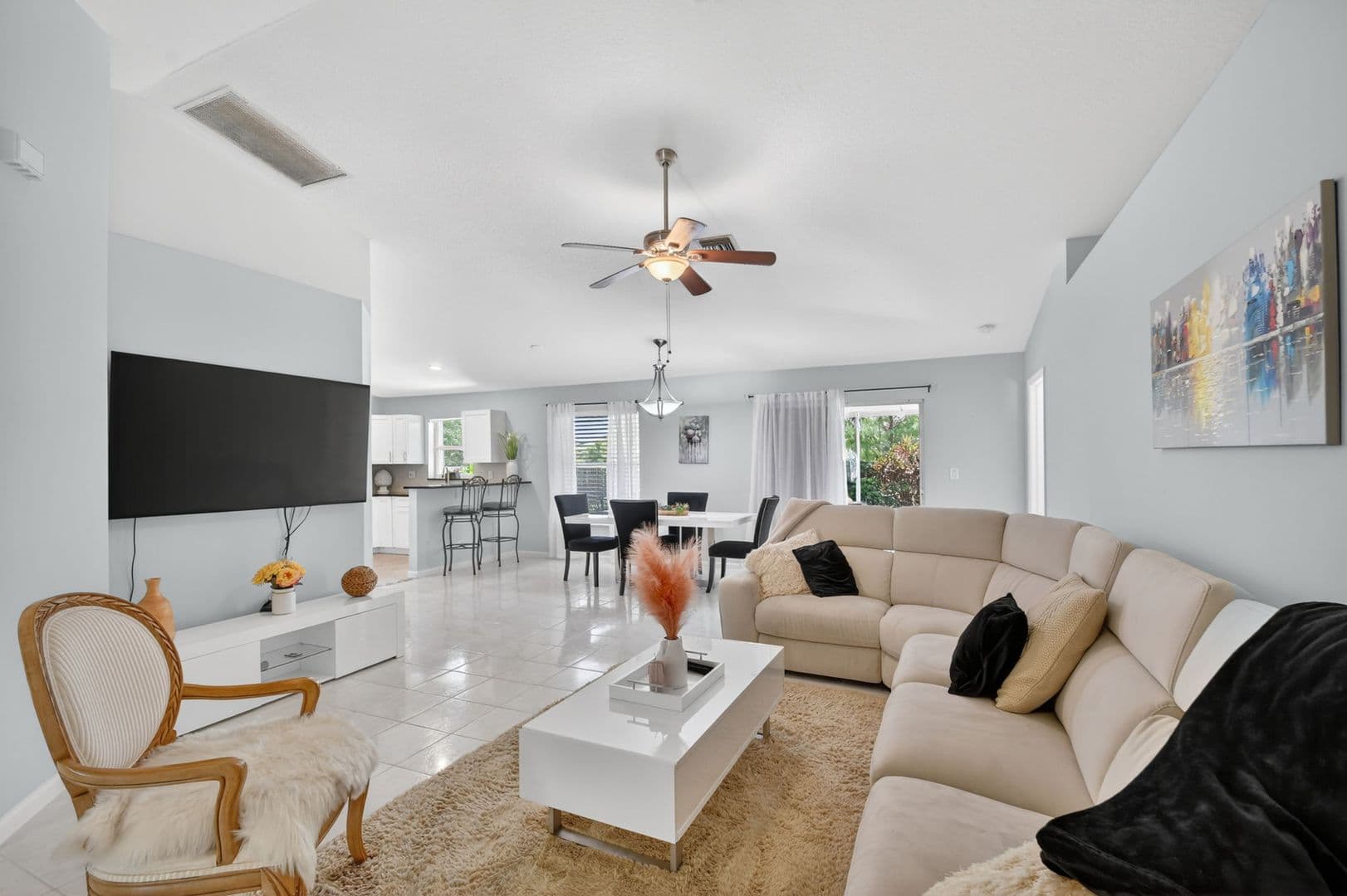 Greenacres House: 1080 Salmon Isle Greenacres