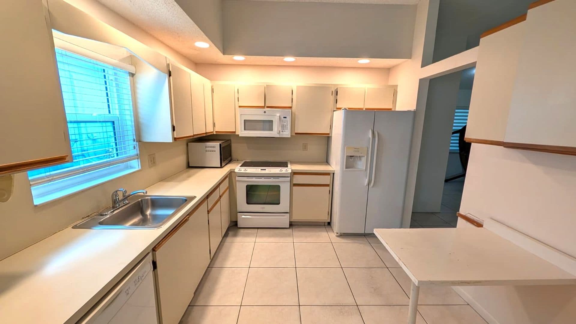 West Palm Beach House: 3266 Belleville Rd
