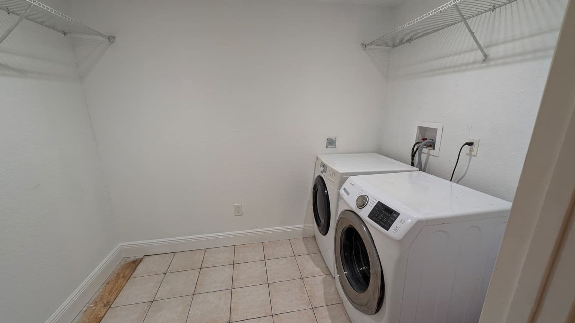 Pompano Beach House: 1448 NE 27th Ct