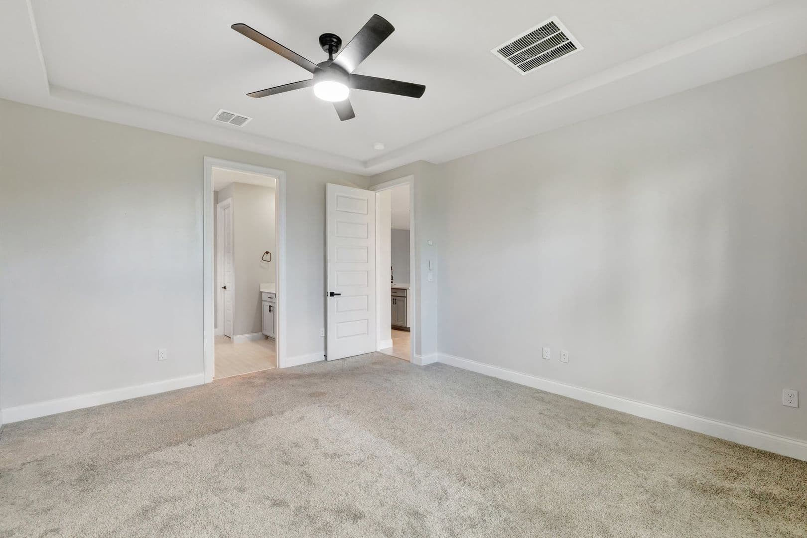 Port St Lucie House: 8606 Dahlia Circle