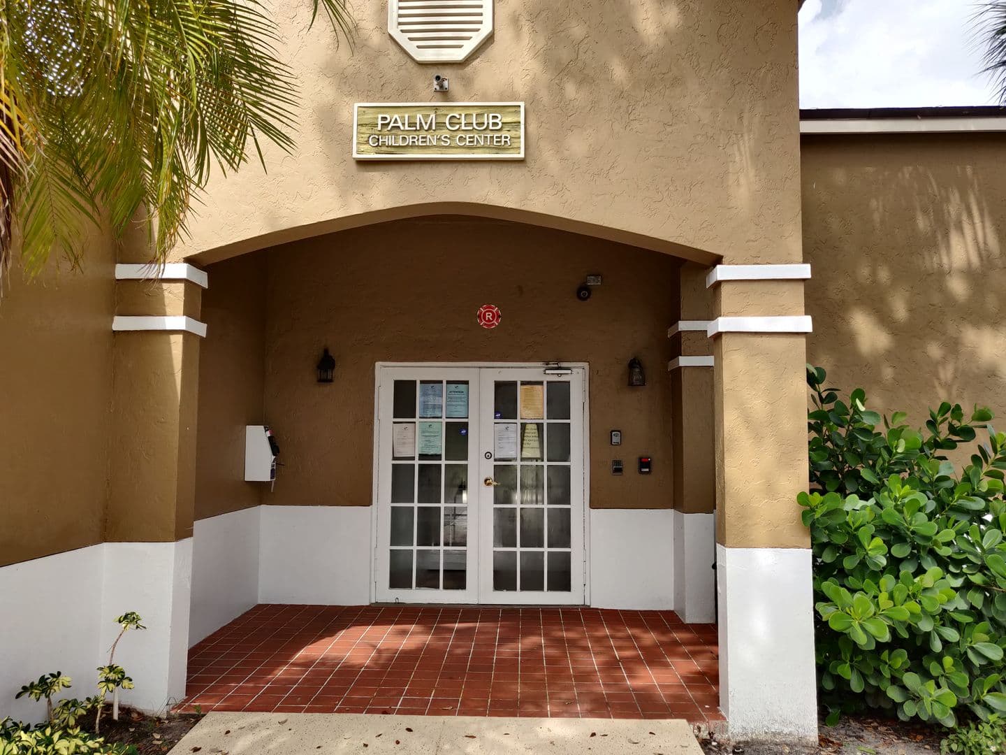 West Palm Beach House: 1163 Lake Terry DR. # P