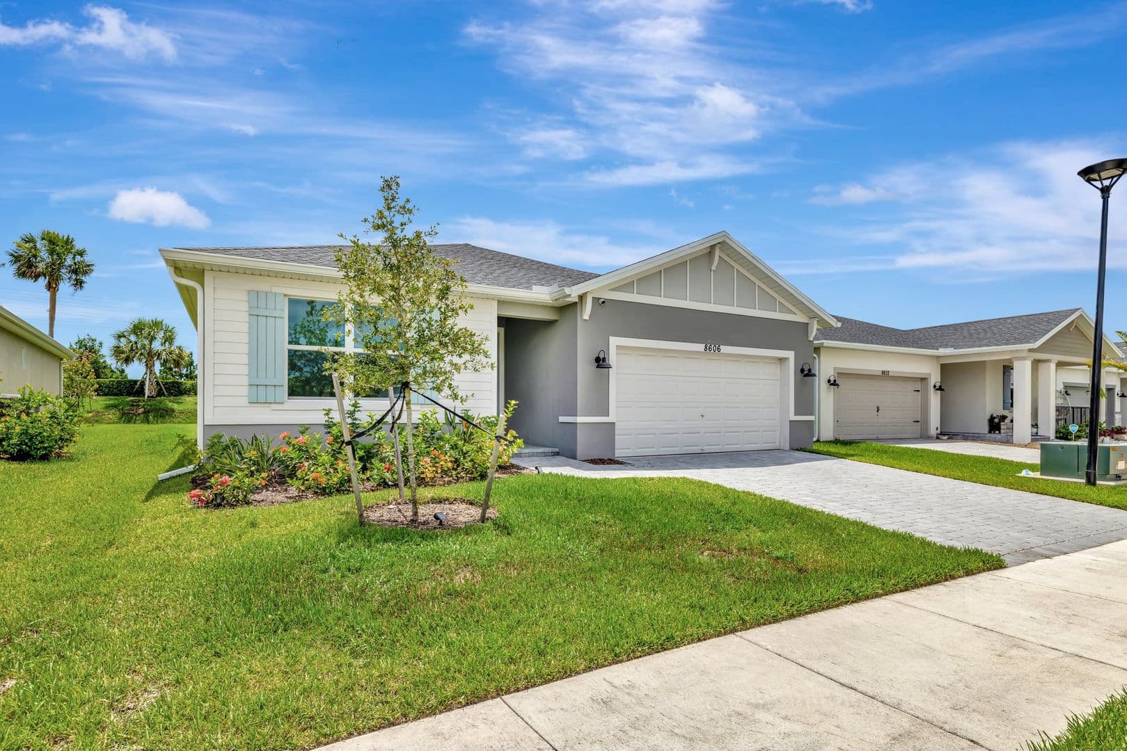 Port St Lucie House: 8606 Dahlia Circle