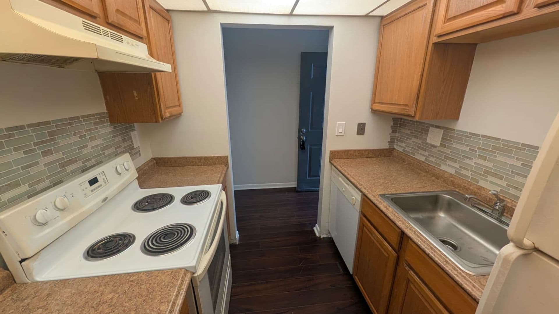 West Palm Beach Condo: 1950 N Congress Ave APT 206