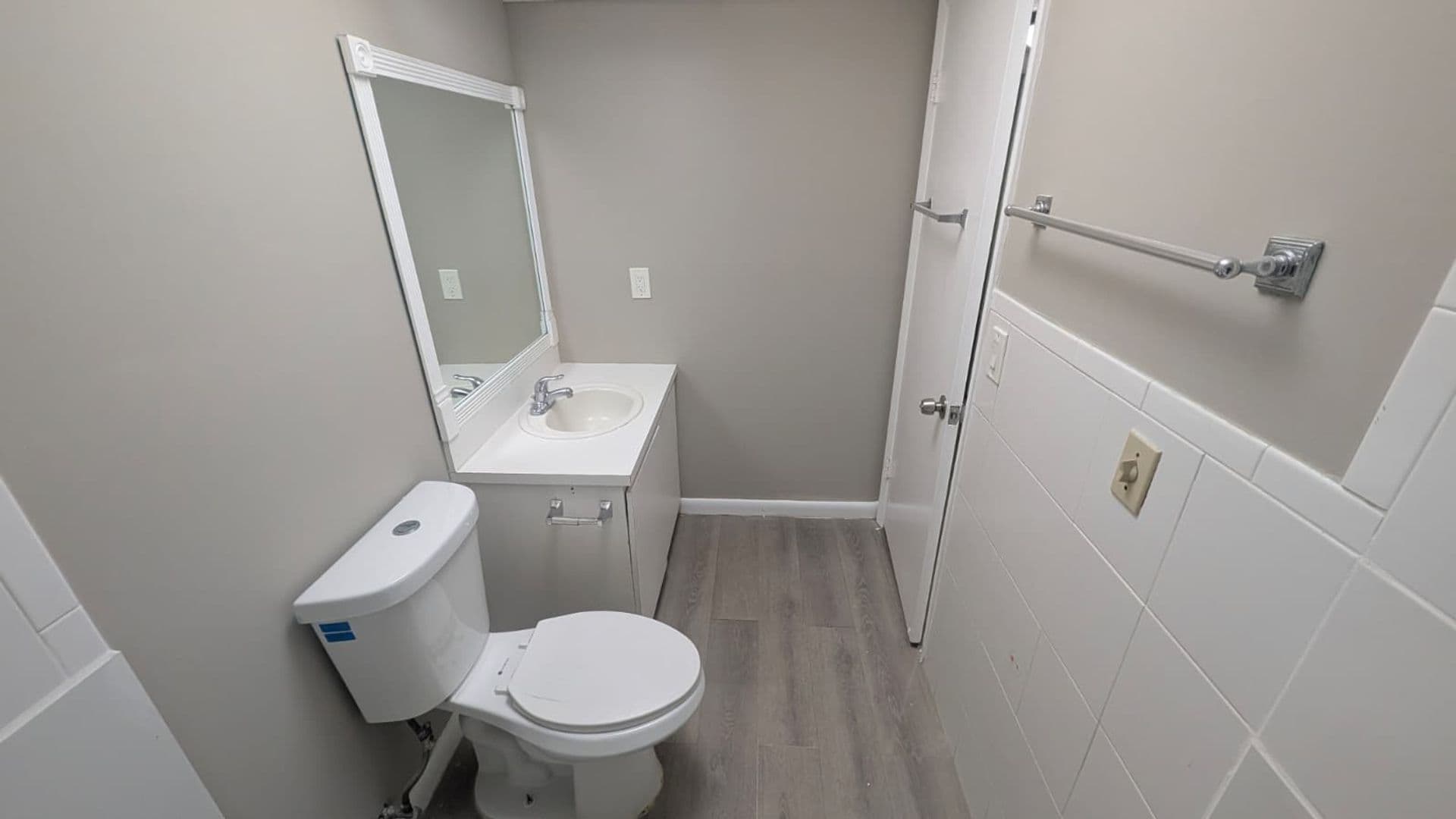 Boca Raton Condo: 490 NW 20th ST Unit 211