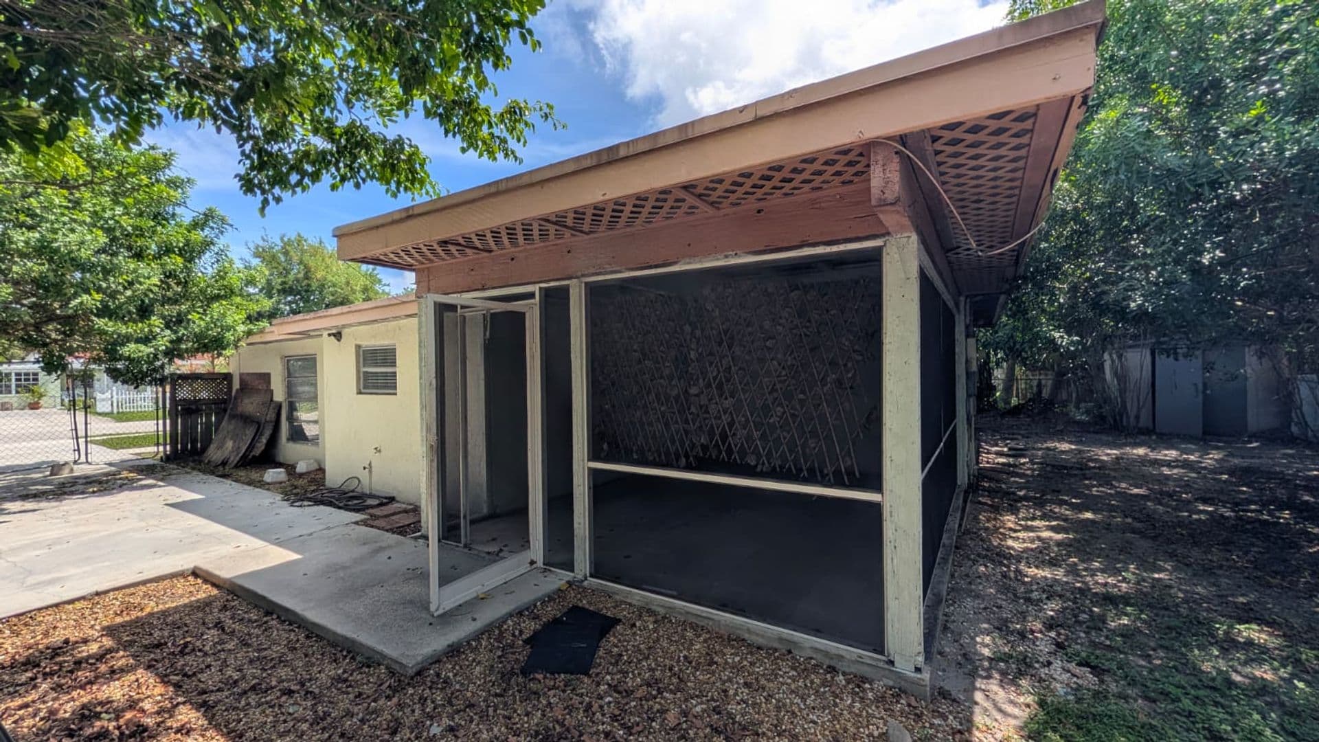 Pompano Beach House: 1448 NE 27th Ct