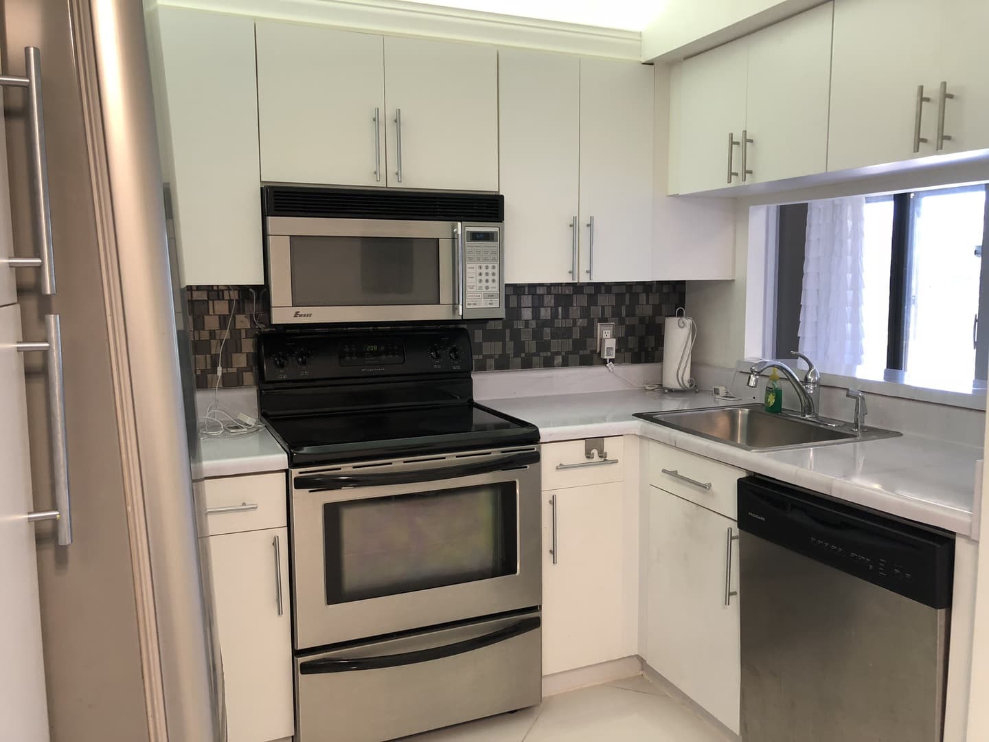 Plantation Townhome: 10730 NW 14th ST #165