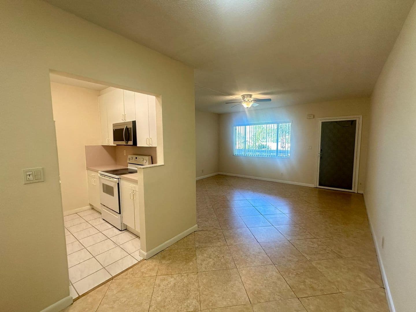 Fort Lauderdale Condo: 2170 NE 51st Ct Apt B25