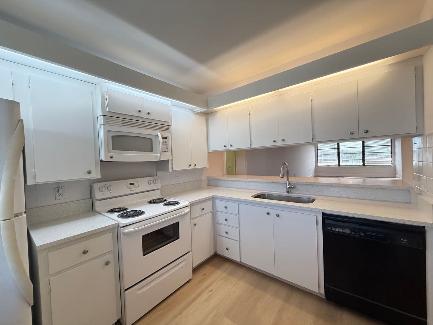 West Palm Beach Condo: 3511 Village Blvd Unit 404