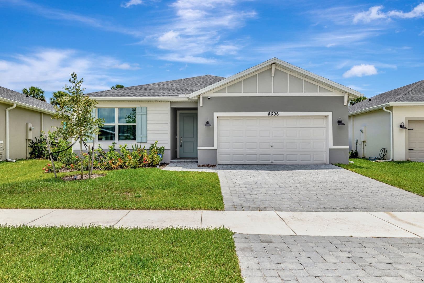 Port St Lucie House: 8606 Dahlia Circle