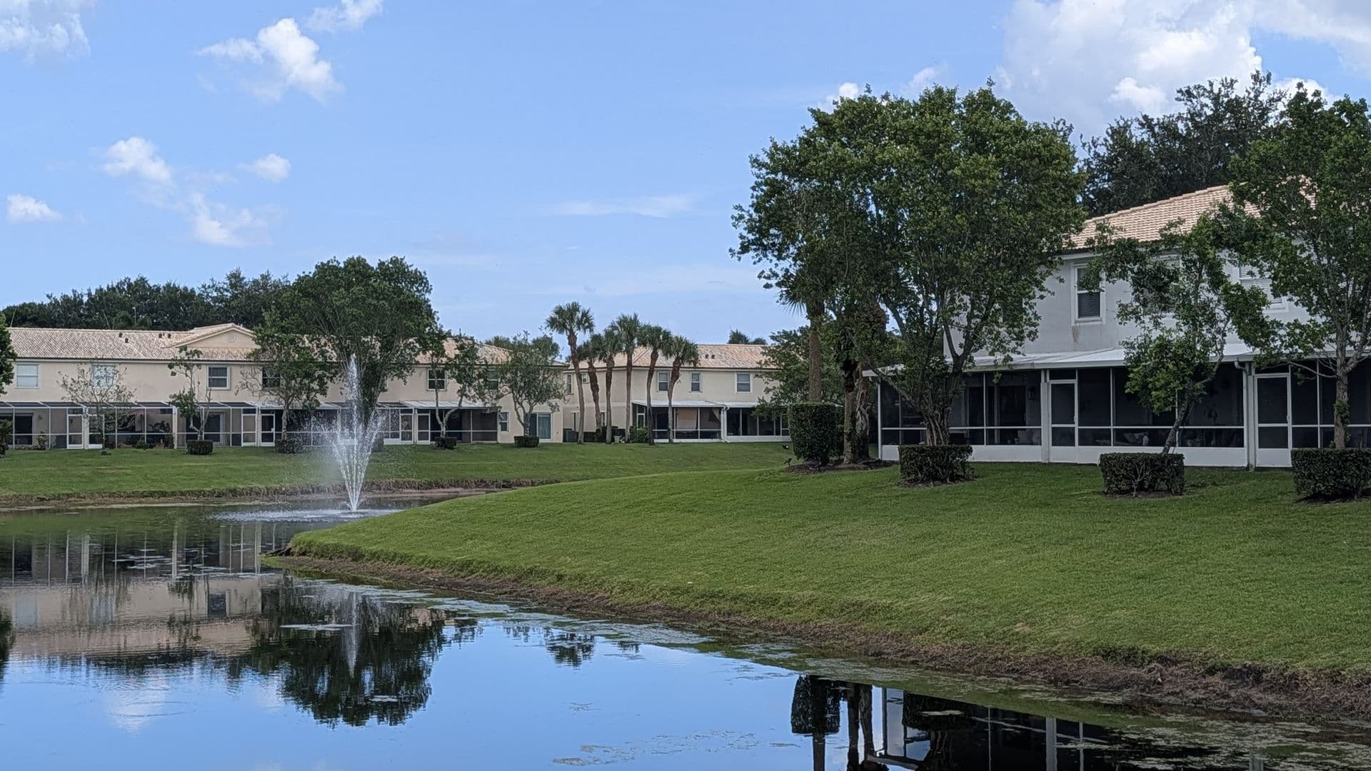 Jupiter Townhome: 346 Timberwalk Trail
