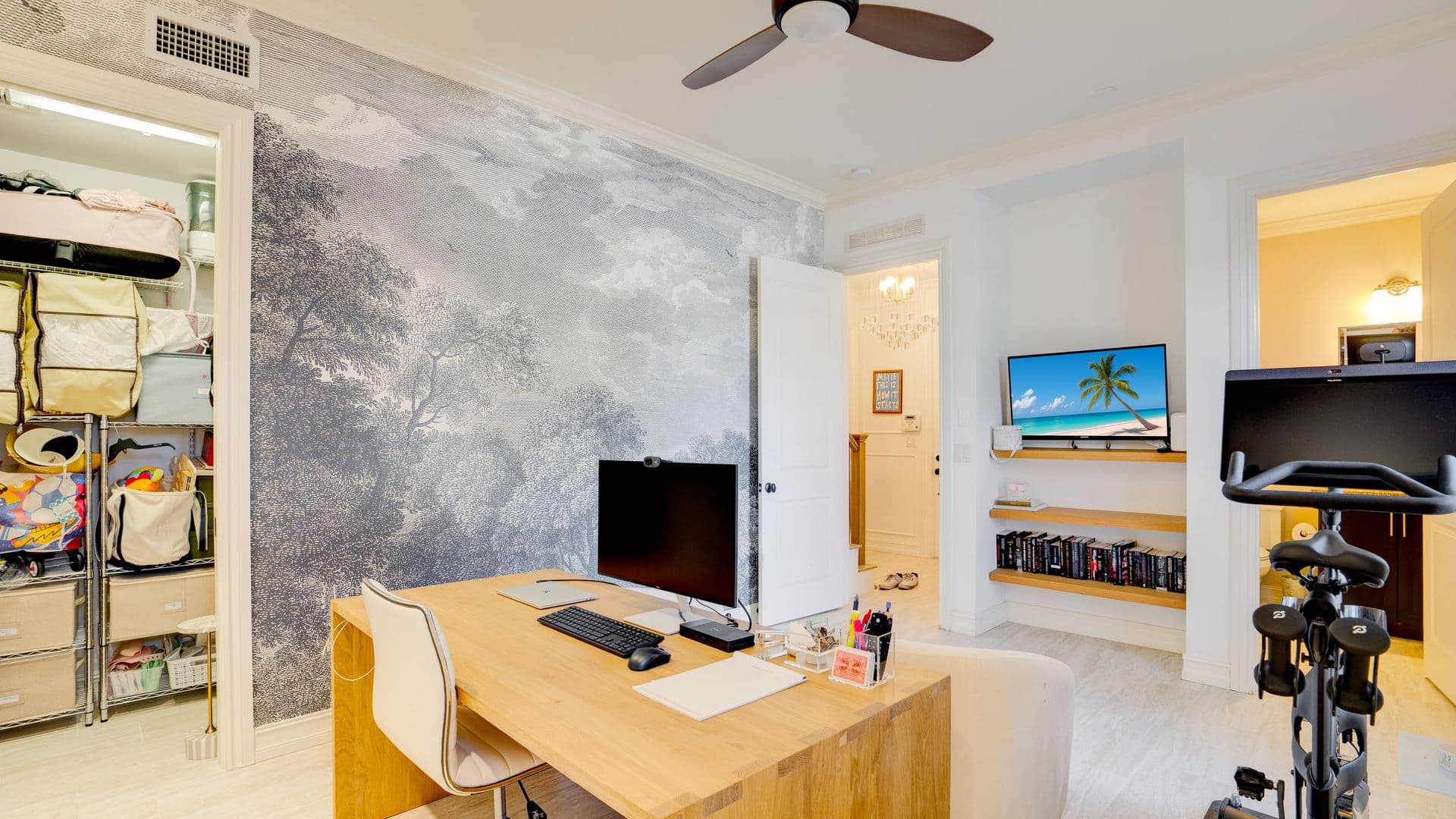 Delray Beach Townhome: 143 N Cannery Row Cir
