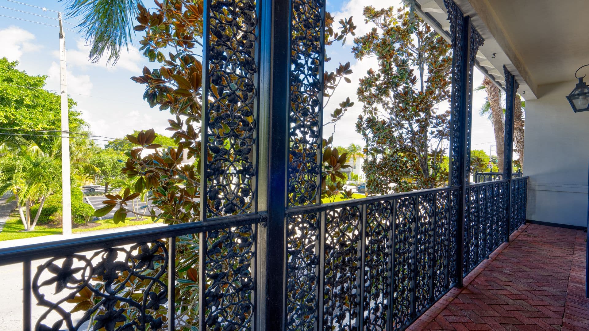 Delray Beach Townhome: 143 N Cannery Row Cir