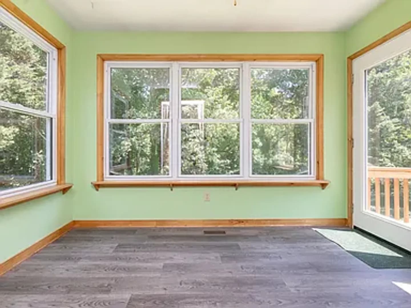 North Chesterfield House: 2811 Bon Oaks Lane