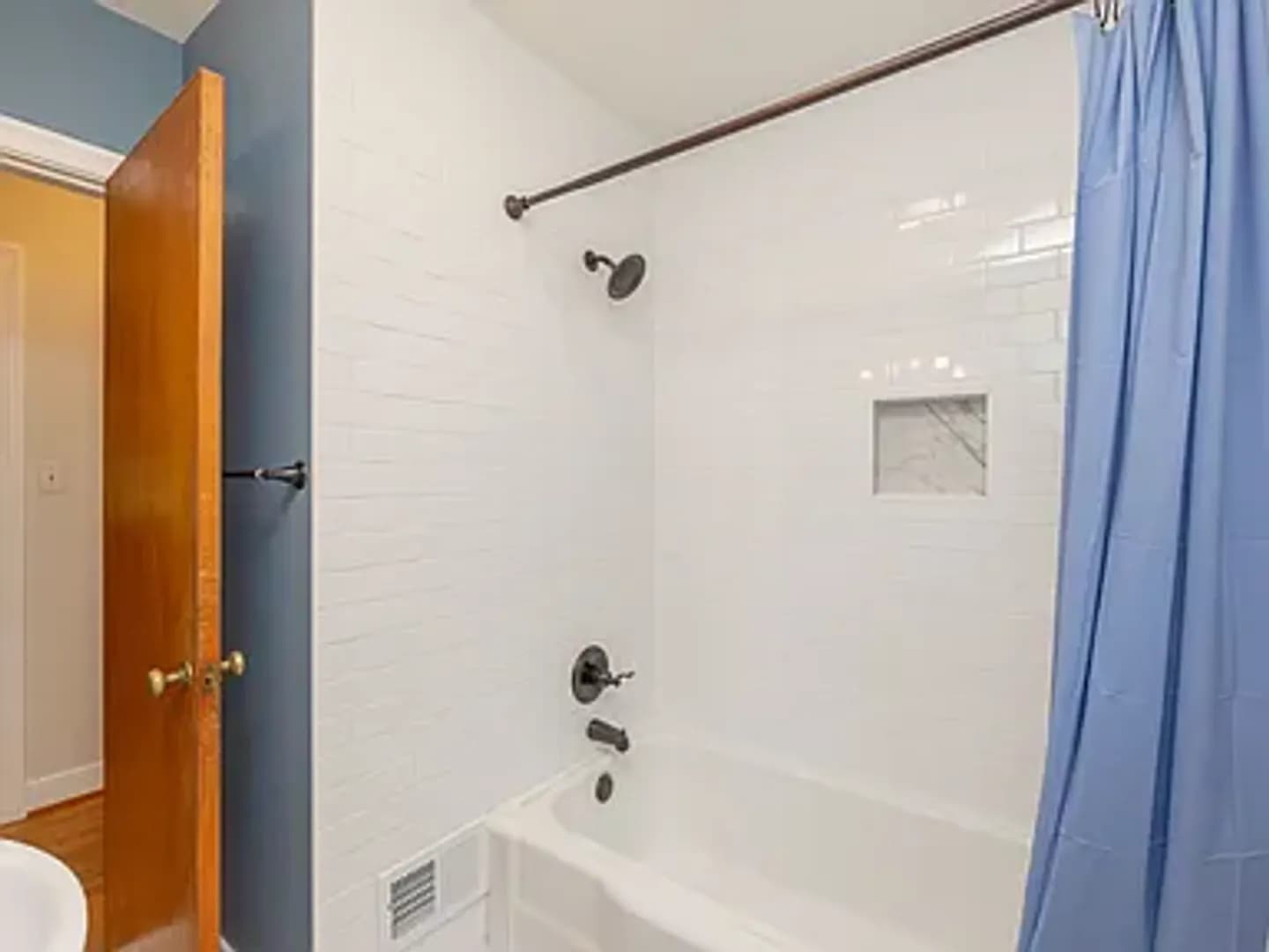 North Chesterfield House: 2811 Bon Oaks Lane