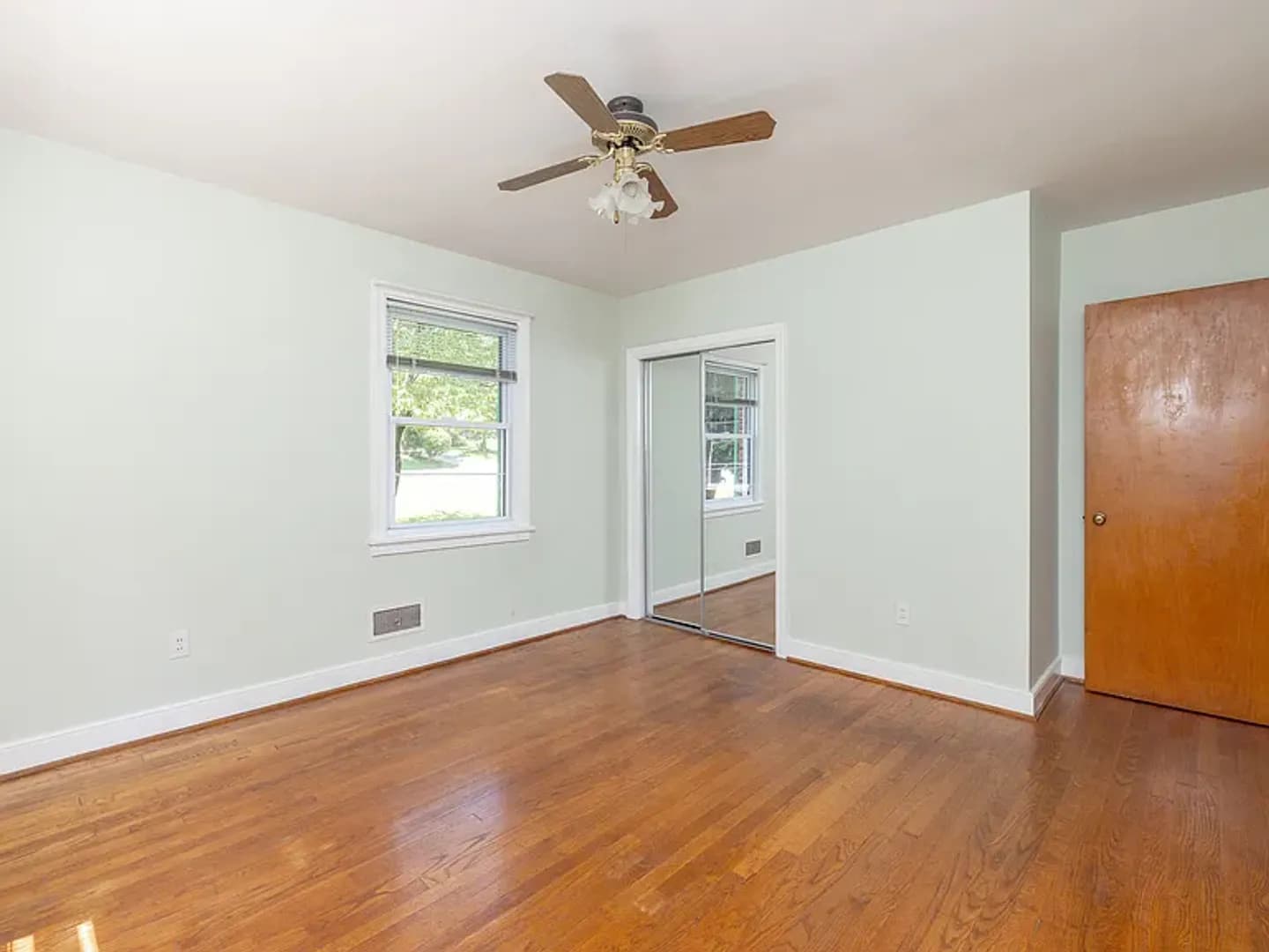 North Chesterfield House: 2811 Bon Oaks Lane