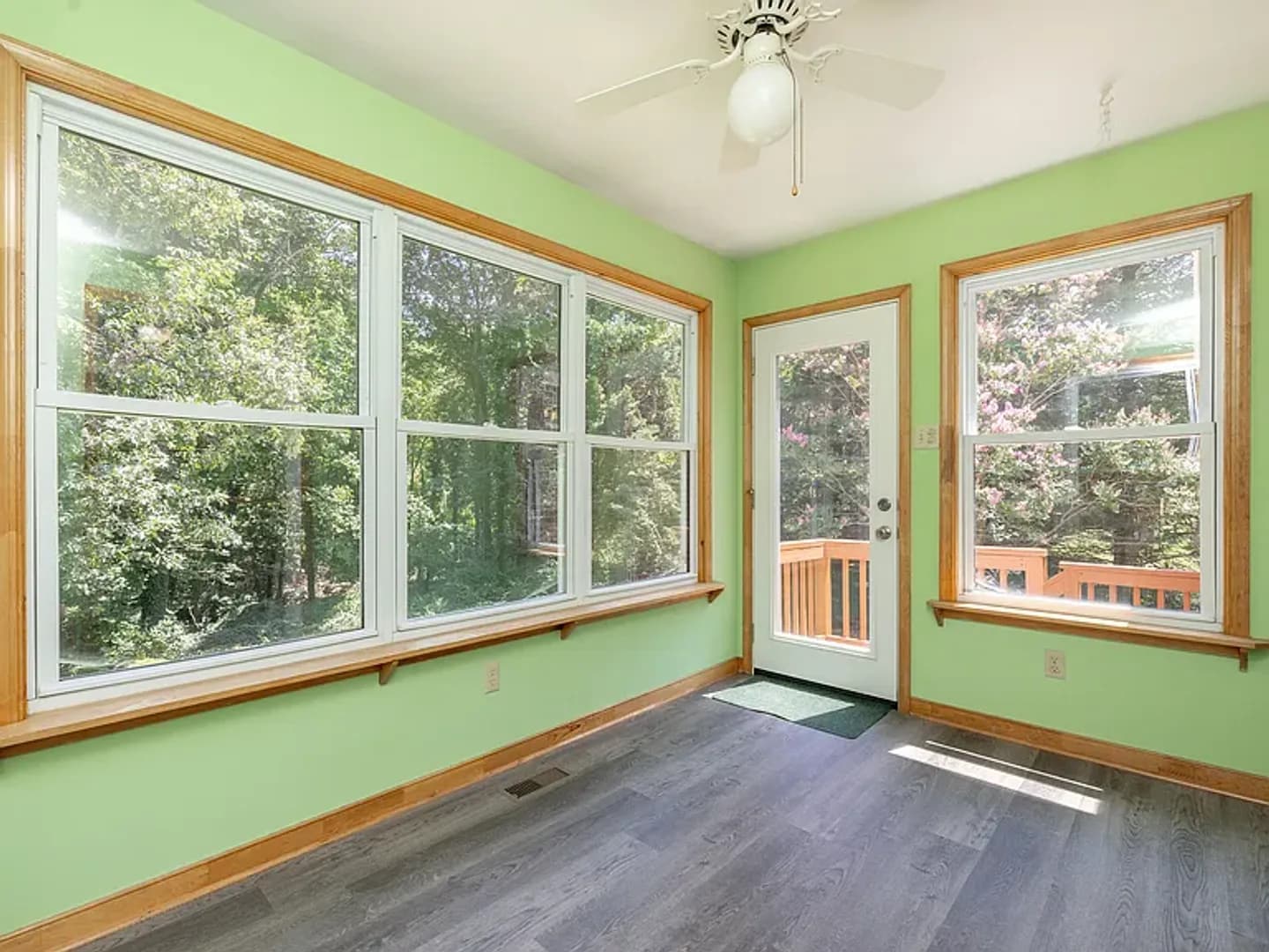 North Chesterfield House: 2811 Bon Oaks Lane