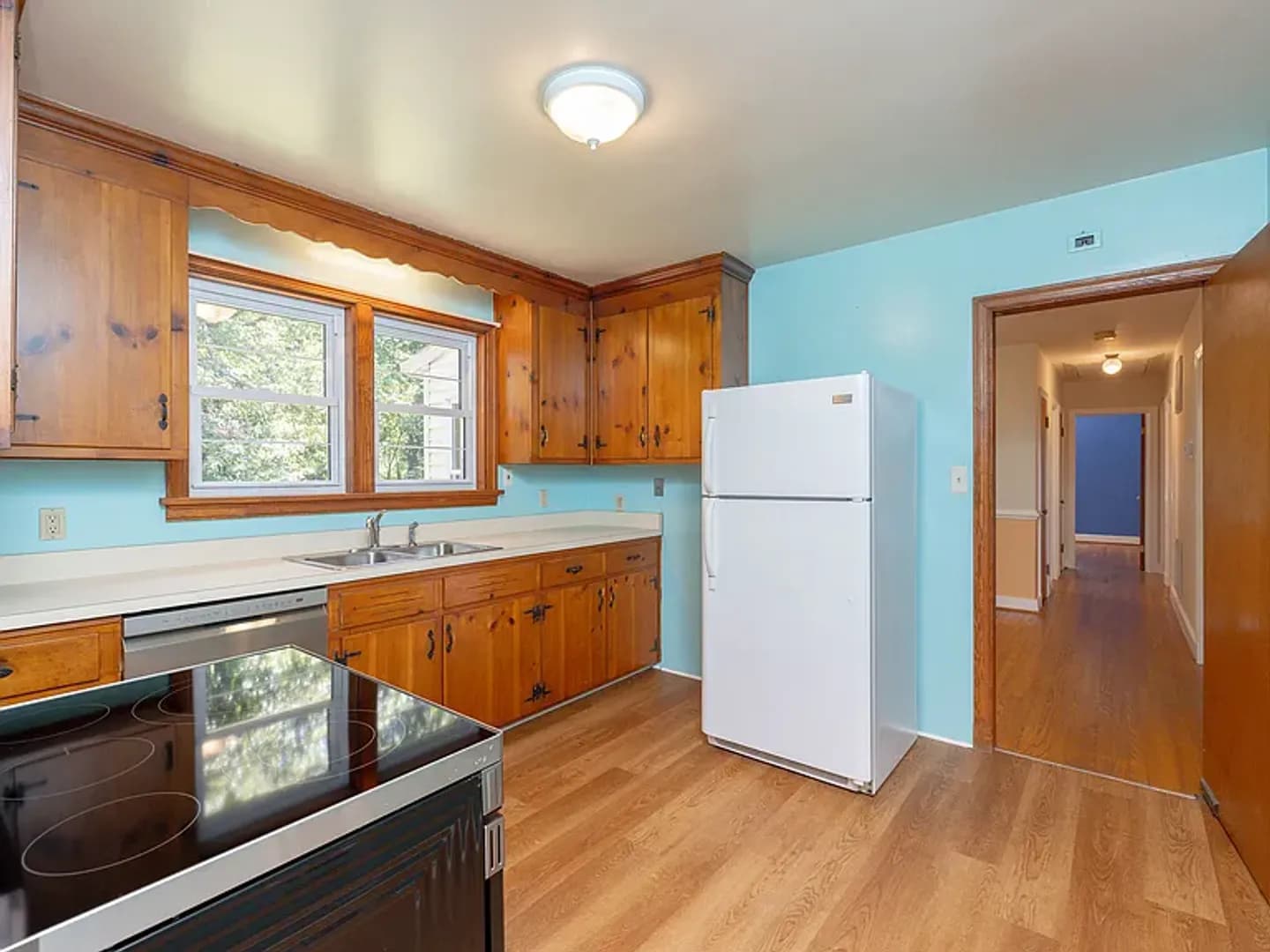 North Chesterfield House: 2811 Bon Oaks Lane