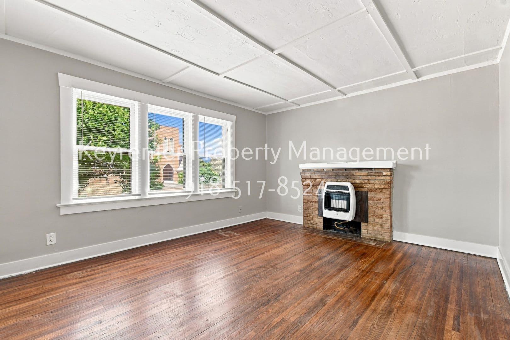 Tulsa Apartment: 4744 E 5th Pl