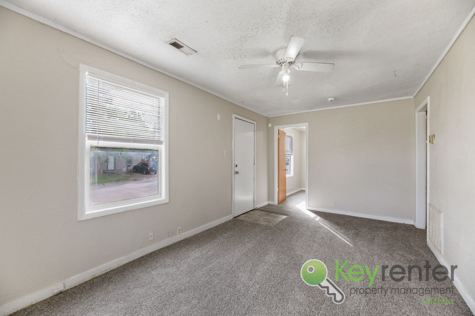 Wichita Apartment: 4301 E Whitney Ln