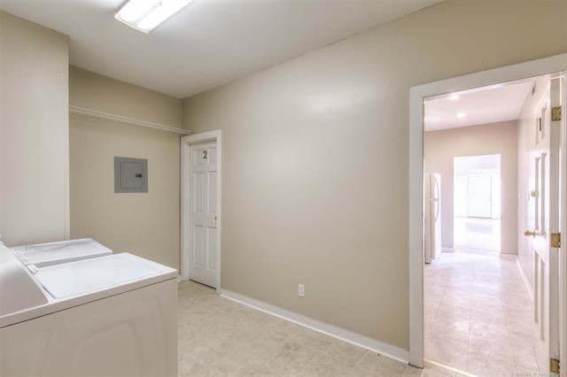 Tulsa Apartment: 1326 S Carthage Ave