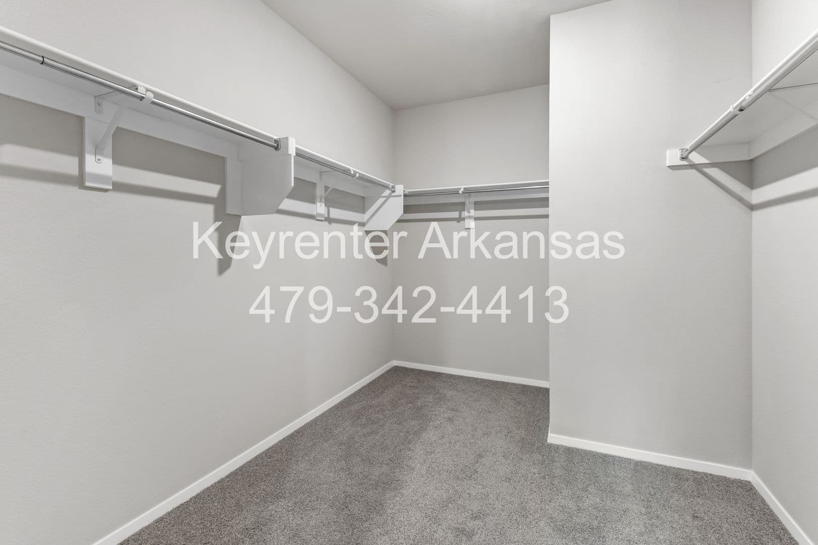 Fayetteville House: 920 S Morningside Dr