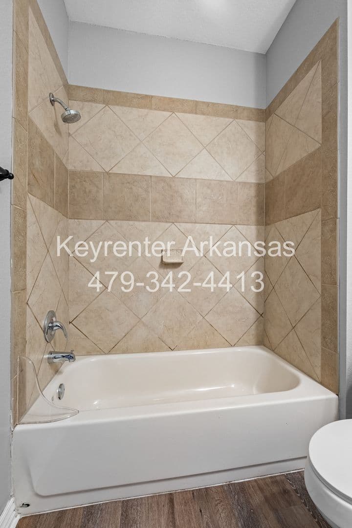 Fayetteville Apartment: 2627 N Miranda