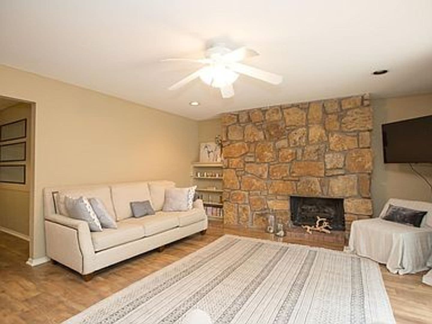 Tulsa House: 2432 E 55th Place