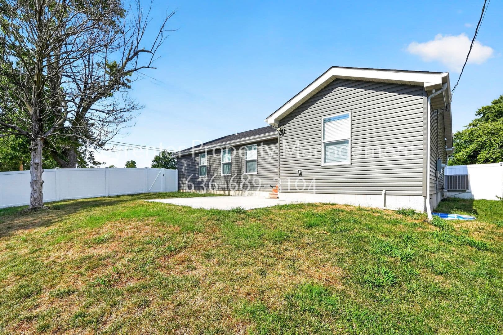 Hazelwood House: 926 Townhouse Ln