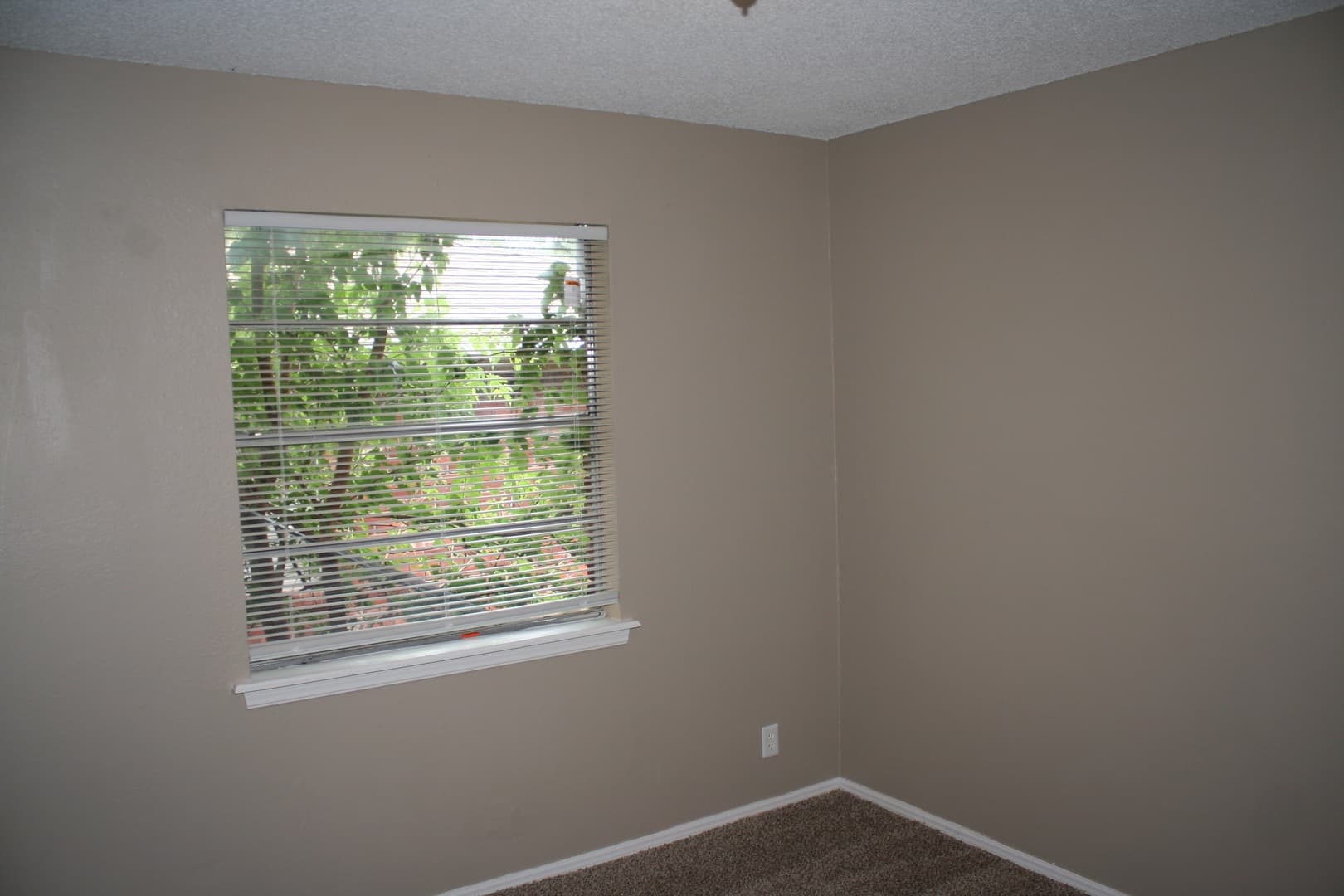 Tulsa House: 9915 E 22nd Pl