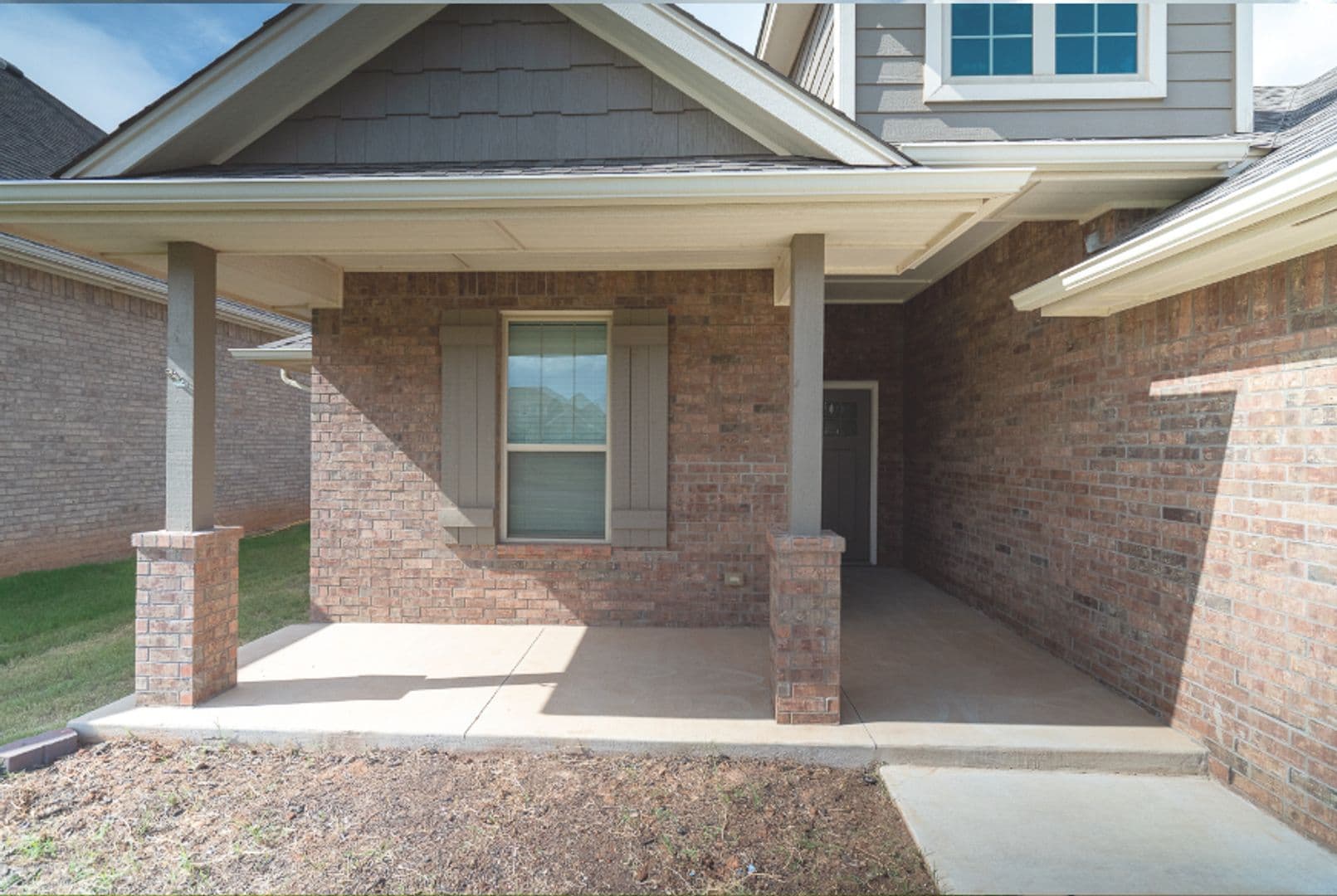 Moore House: 1021 NE 34th Terr