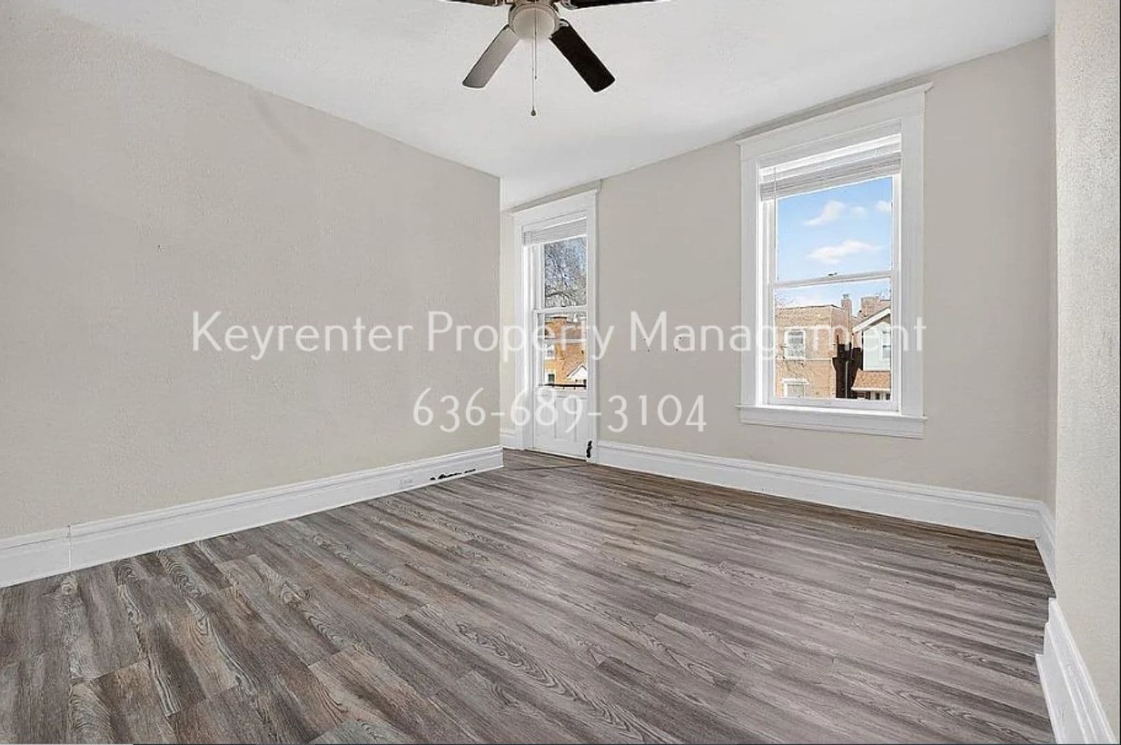 Saint Louis House: 2918 Sidney St