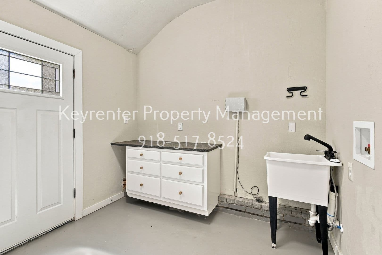 Tulsa House: 217 E 33rd Pl