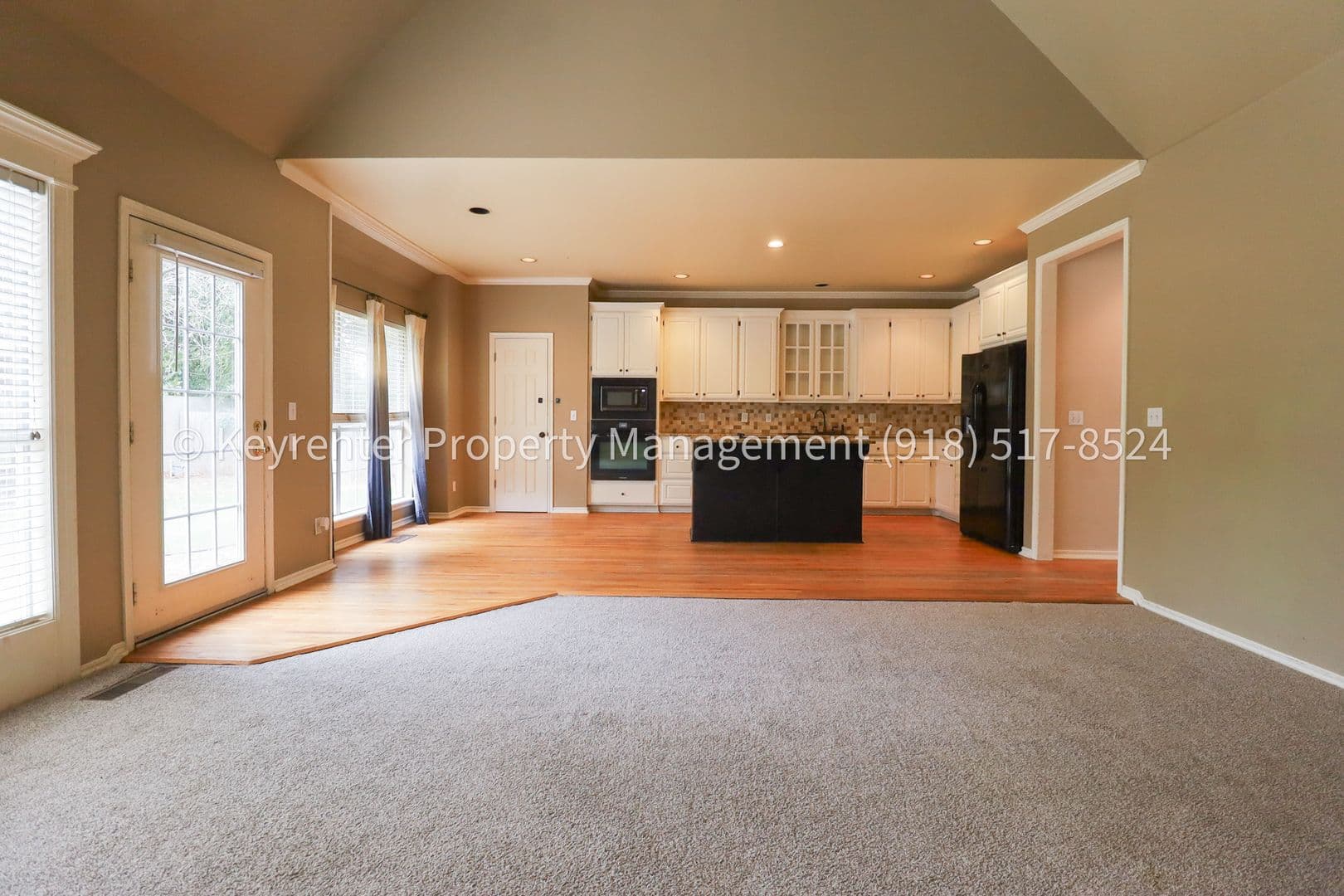 Tulsa House: 8703 E 95th Pl