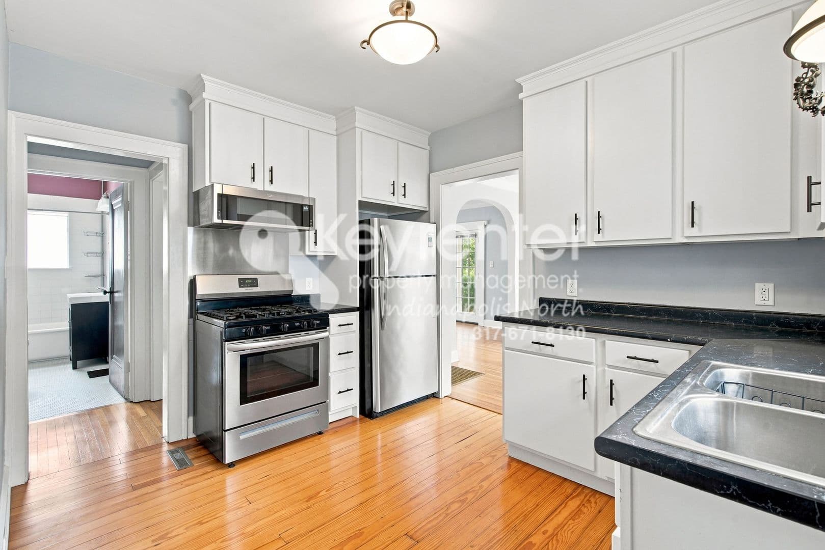 Indianapolis House: 528 W 43rd St