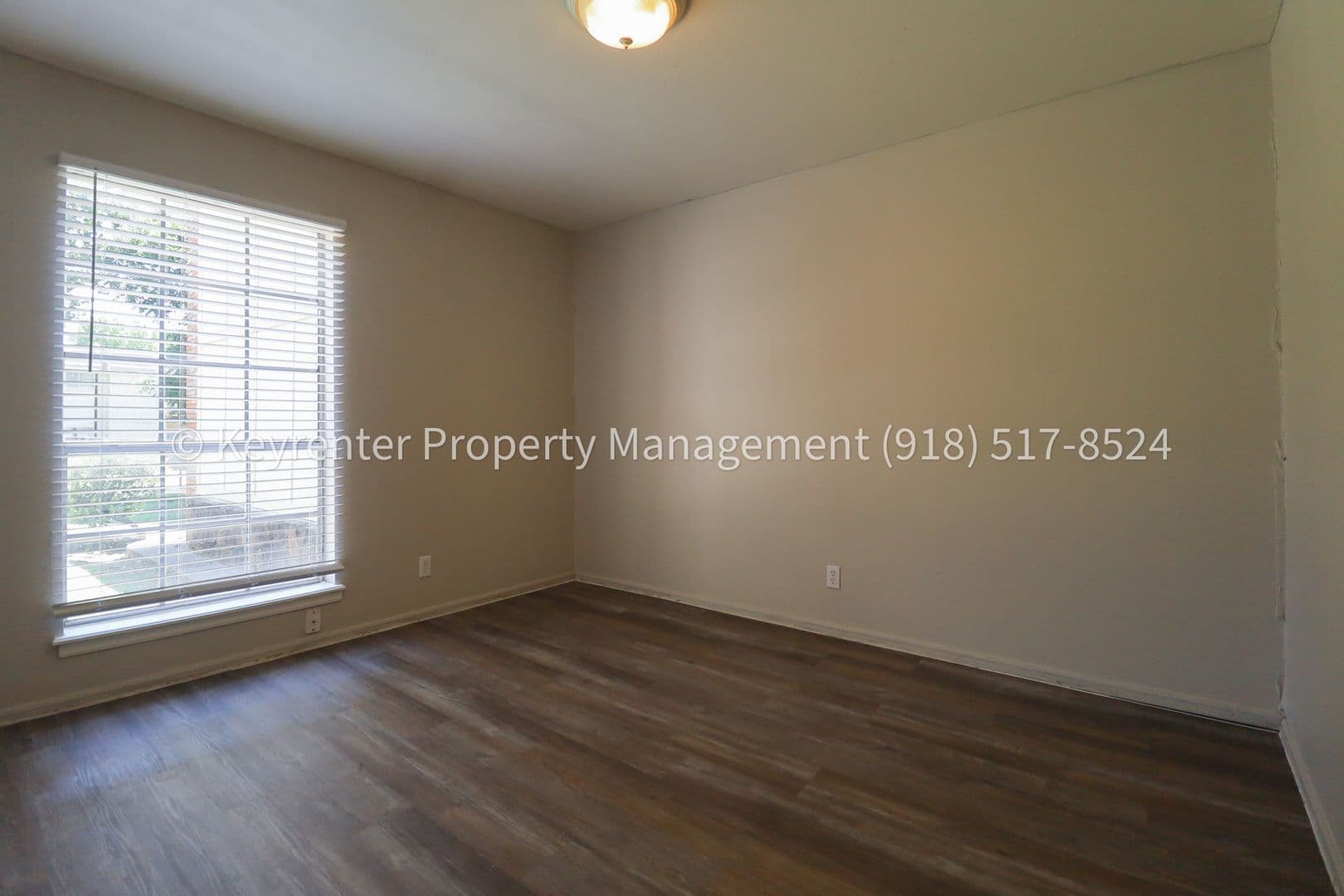 Tulsa House: 4318 E 67th St #571