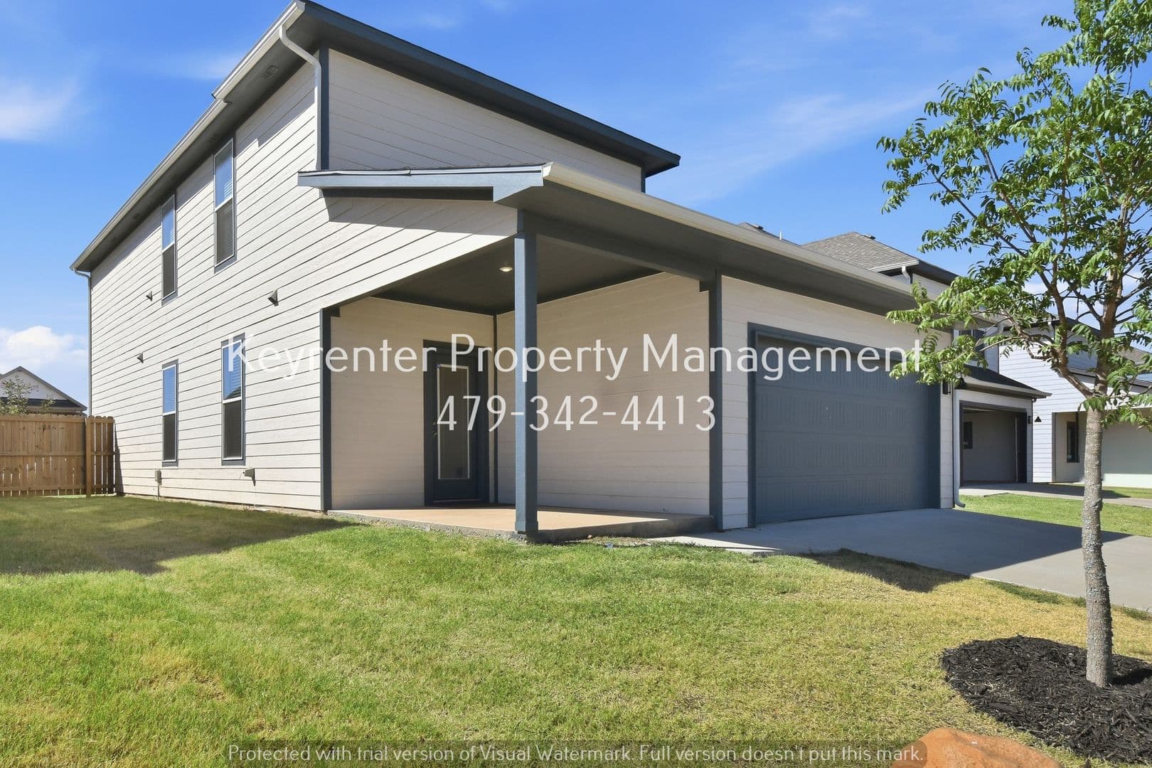 Fayetteville House: 4802 W Planetree St
