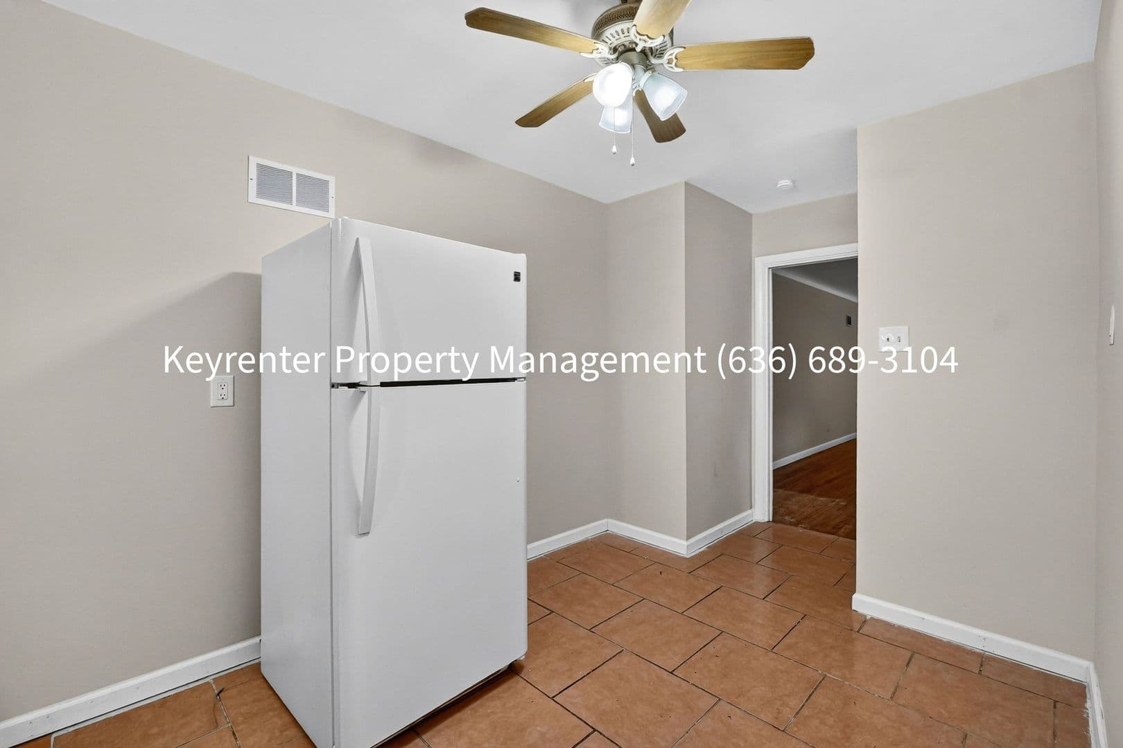 Saint Louis House: 5855 Pershing Ave