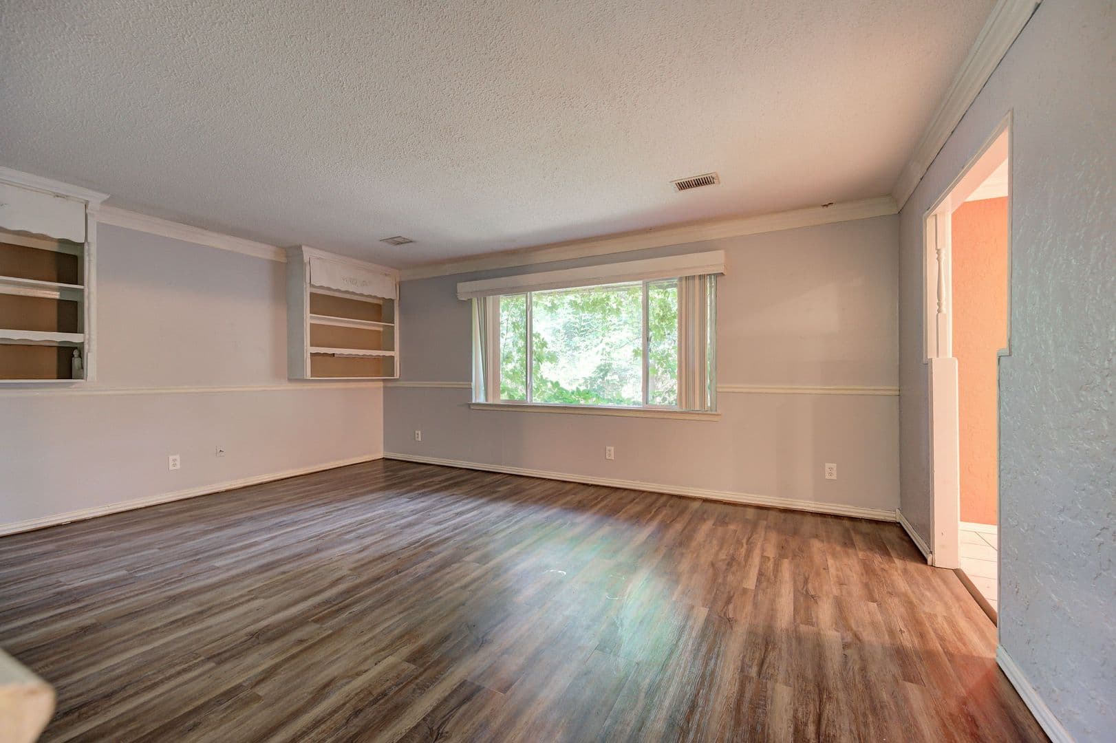 Oklahoma City House: 6004 NW 27th St