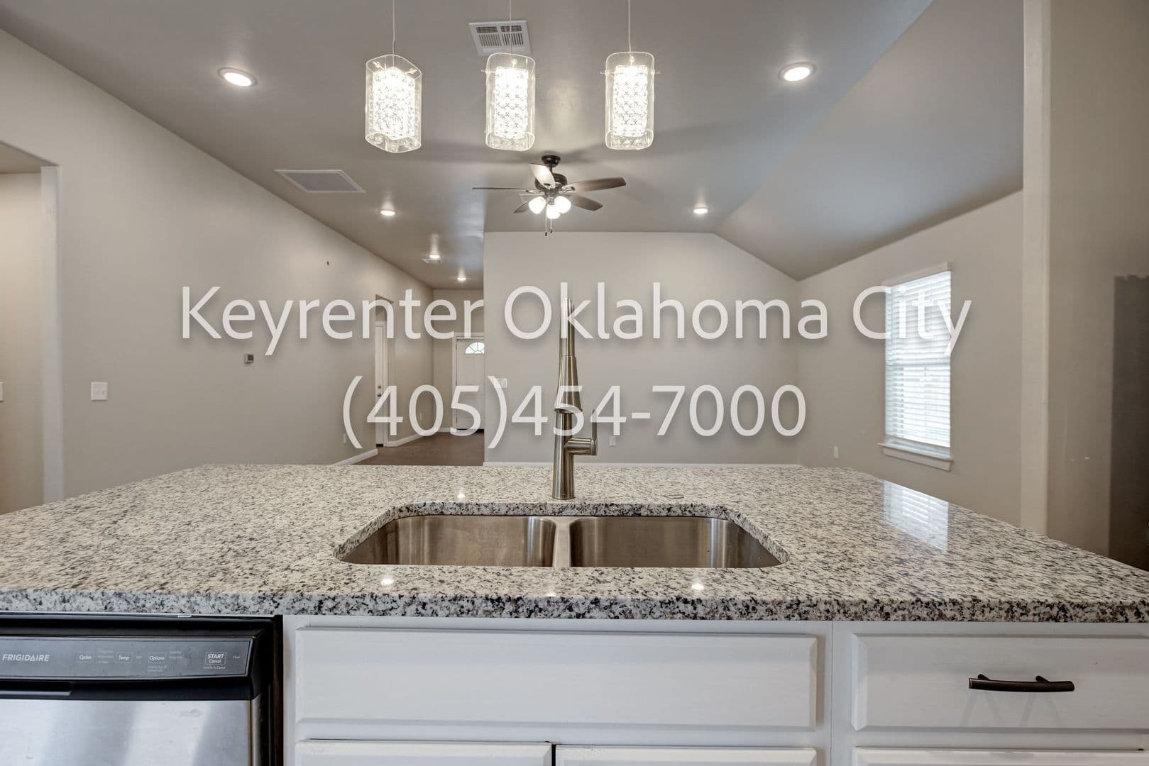 Oklahoma City House: 715 SE 18th St