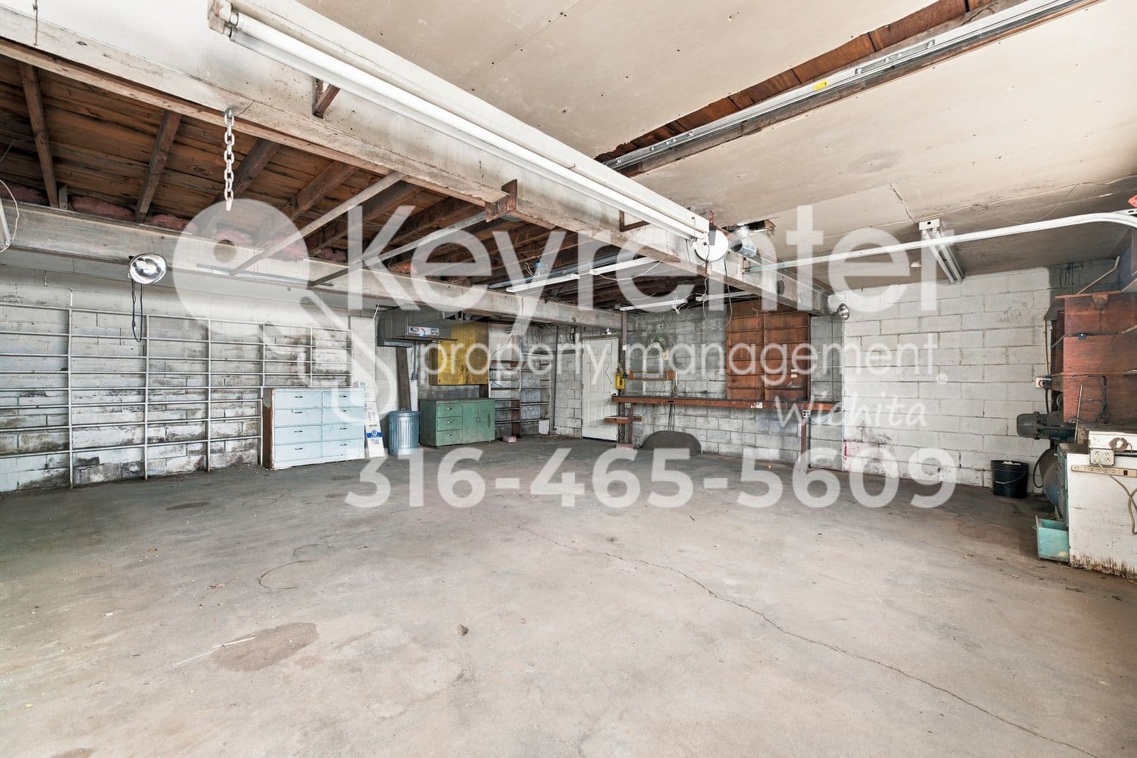 Wichita House: 1731 S Washington Ave