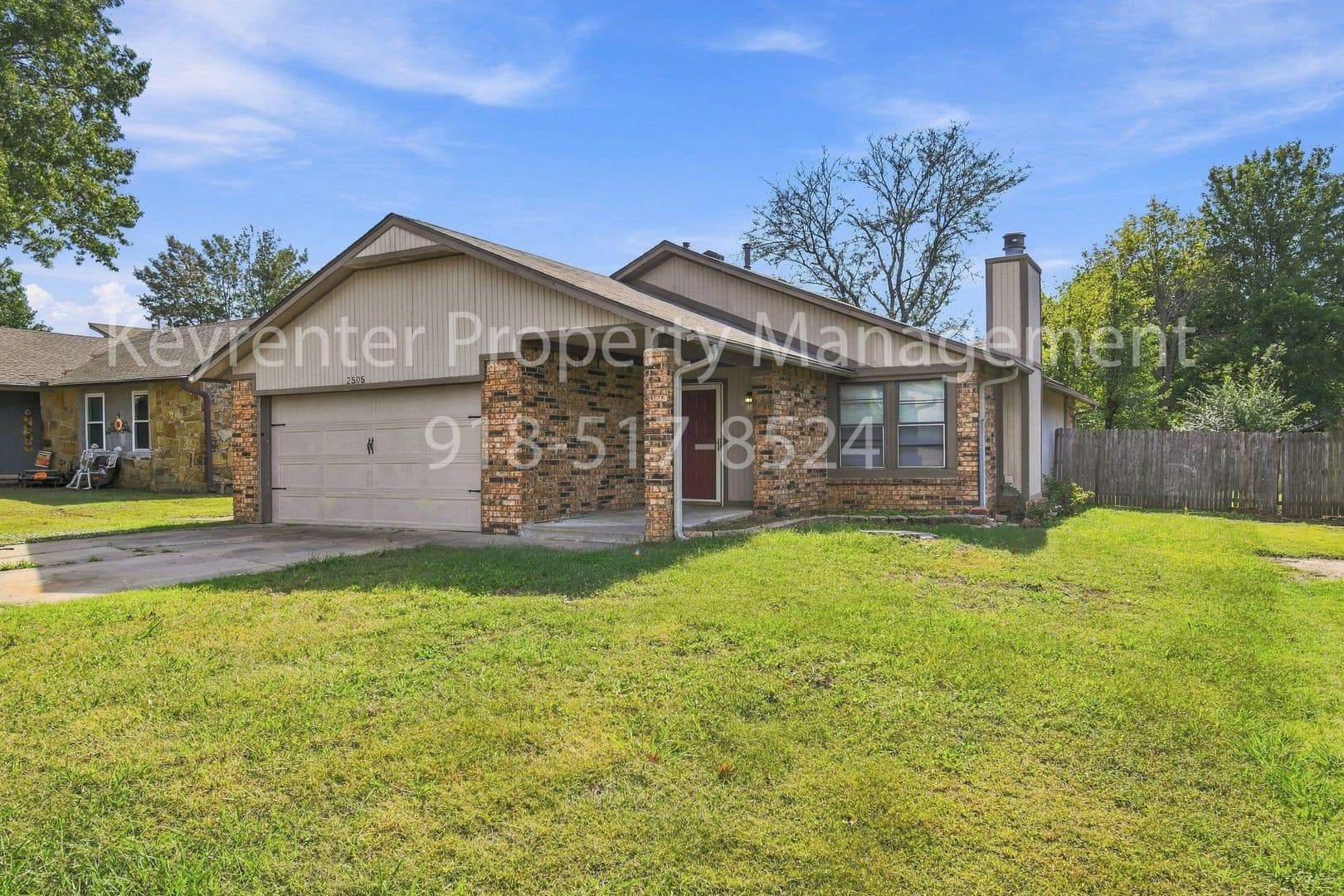 Broken Arrow House: 2505 E Princeton St