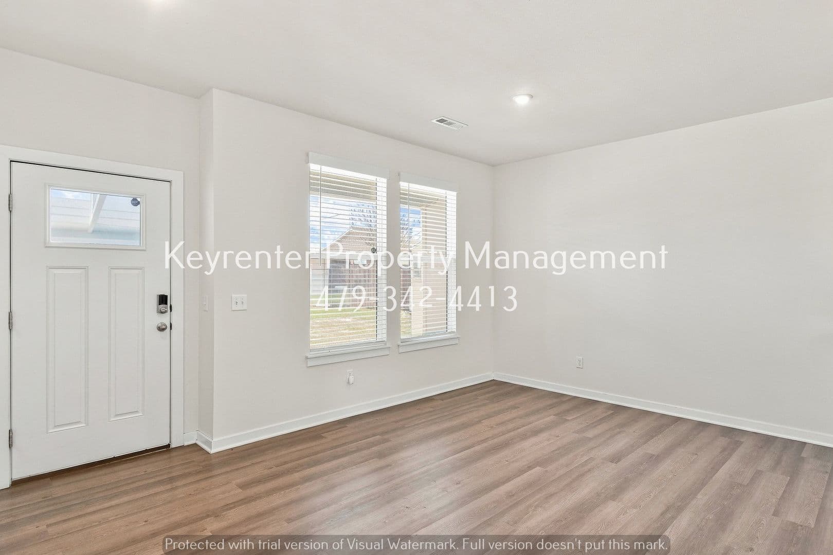 Fayetteville House: 4802 W Planetree St