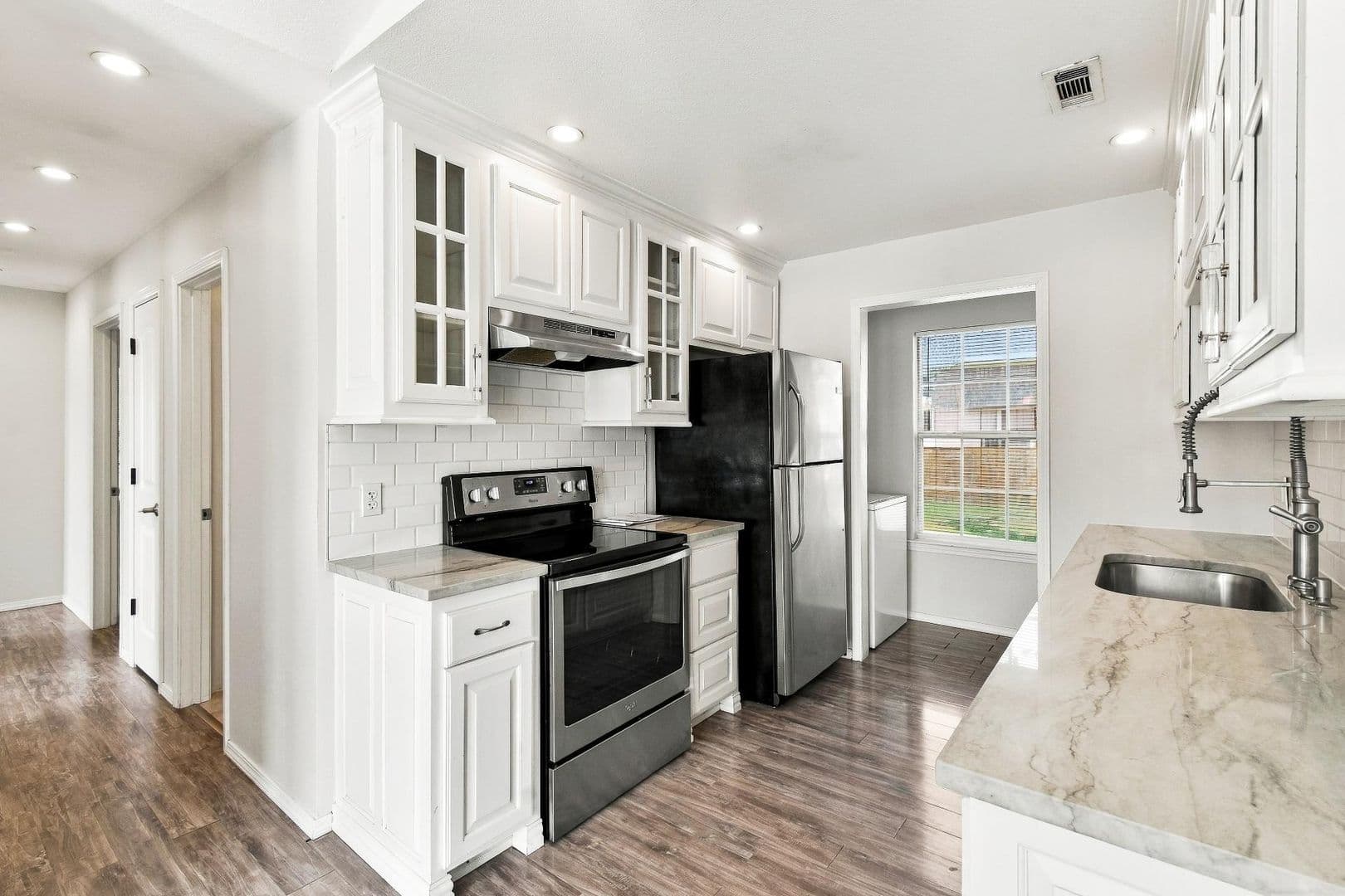 Fayetteville House: 1243 Oleander Lane