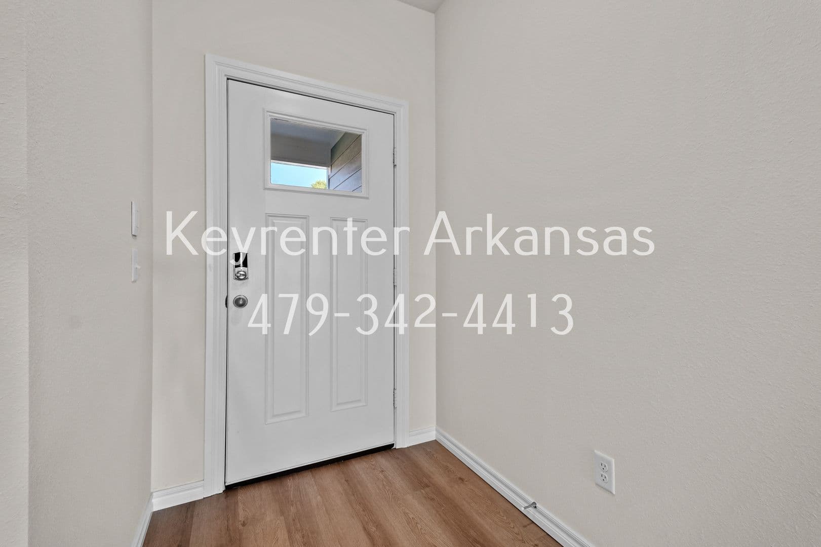 Gentry House: 1317 Bates St