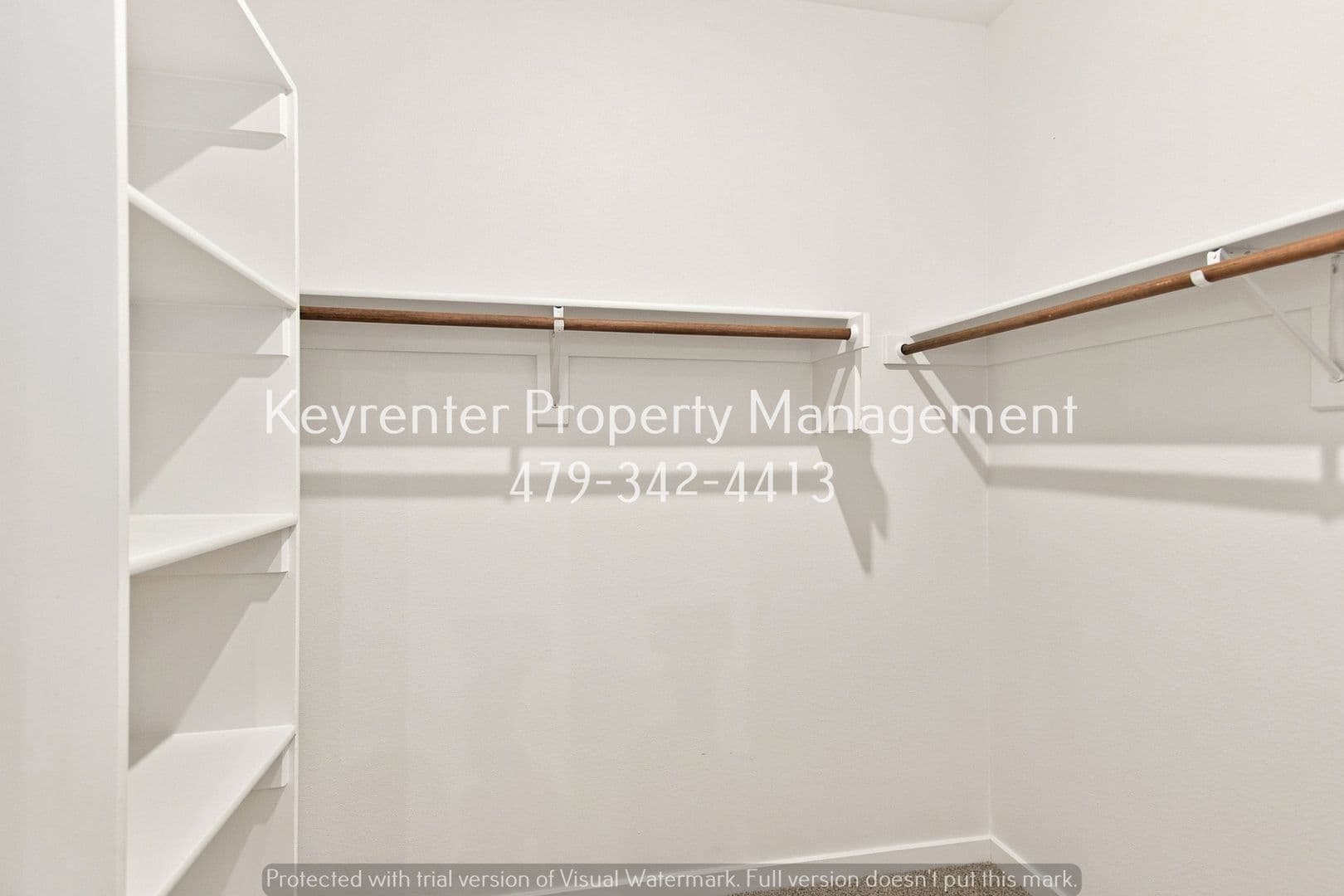 Fayetteville House: 4802 W Planetree St