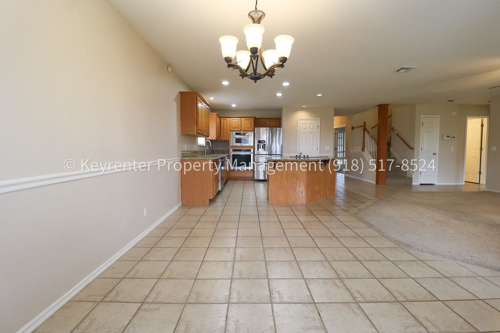 Jenks House: 815 N Douglas St