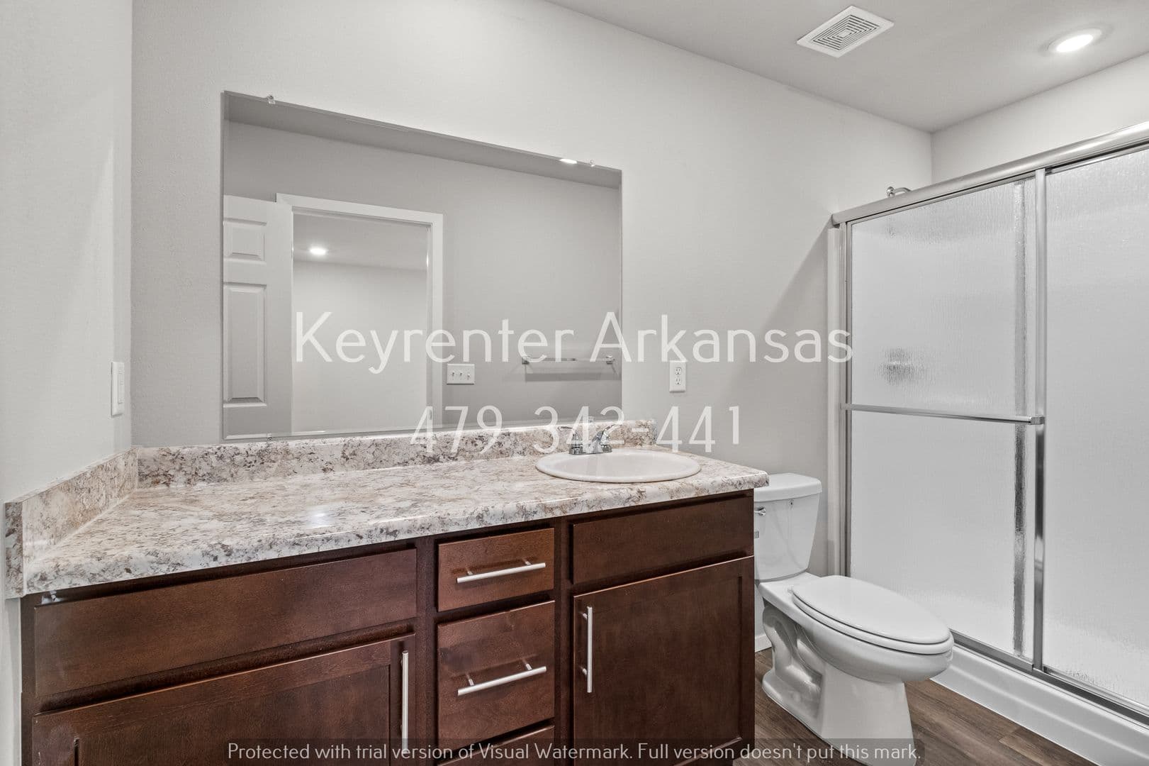 Fayetteville House: 2476 N Raven Ln