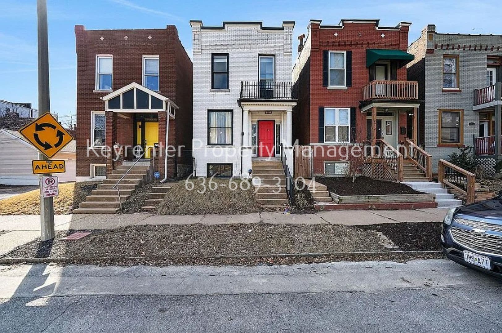 Saint Louis House: 2918 Sidney St